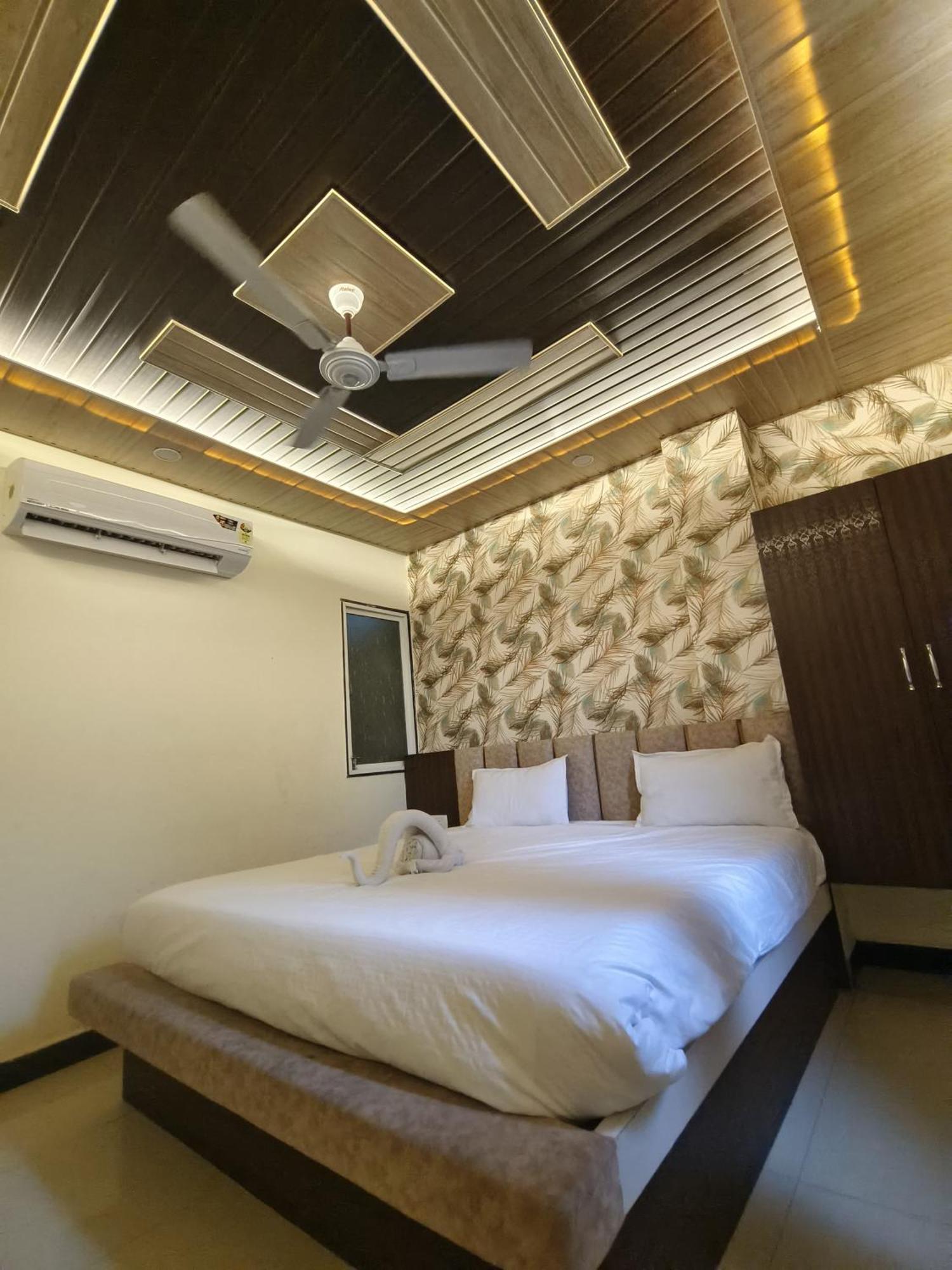 Hotel Jain Shree Ujjain Eksteriør bilde